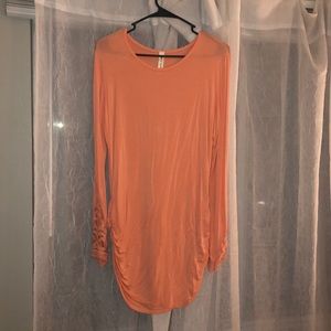 Blouse with long sleeve lace sleeves